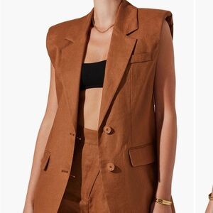 ASTR the label extended shoulder linen vest